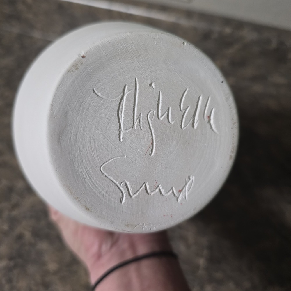 Signed Studio Pottery Vase Southwestern Geometric Carved Design Red Orange White - Picture 3 of 4